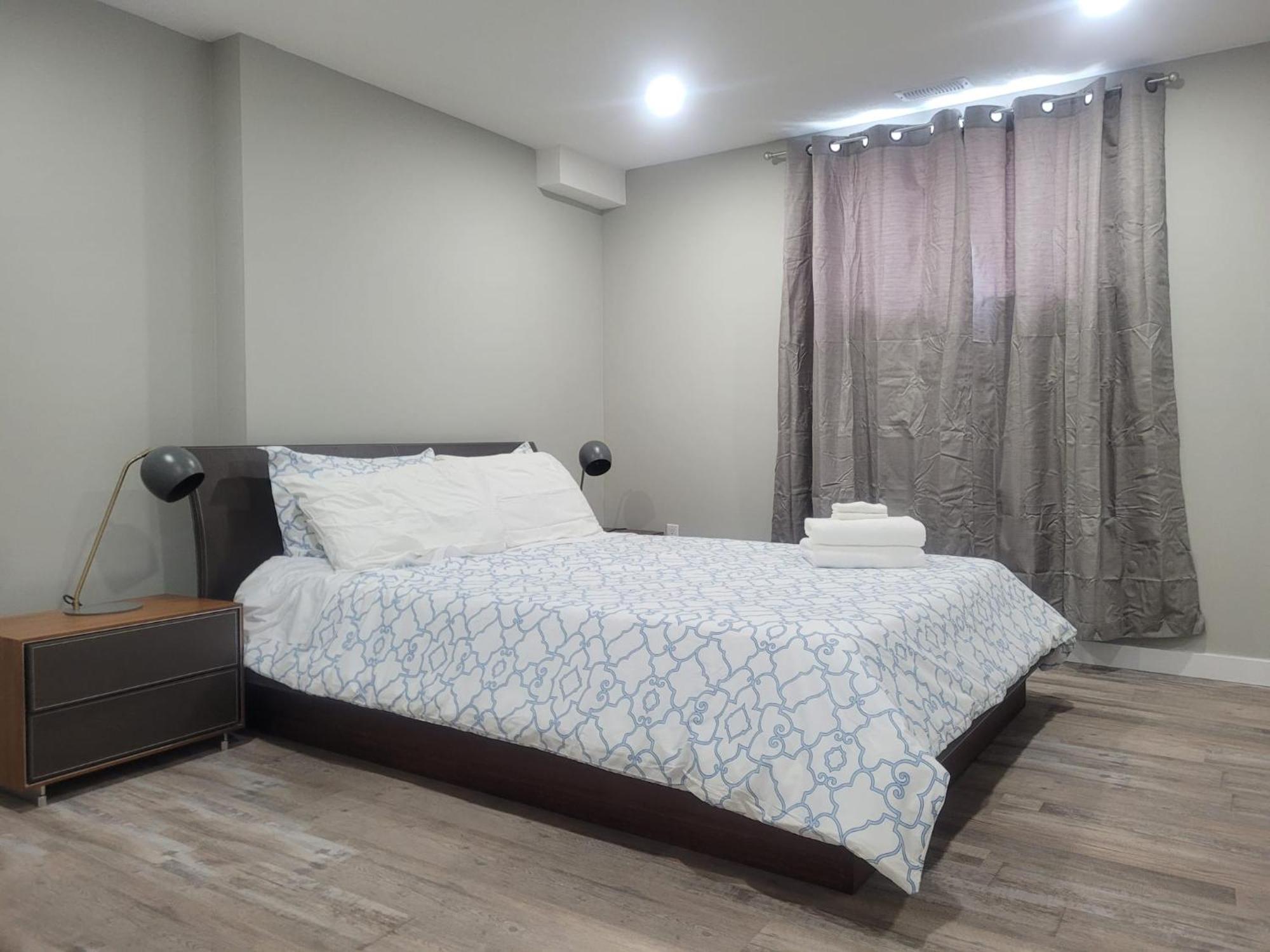 Boardwalk Homes - Executive Guest Rooms & Townhomes Kitchener Εξωτερικό φωτογραφία